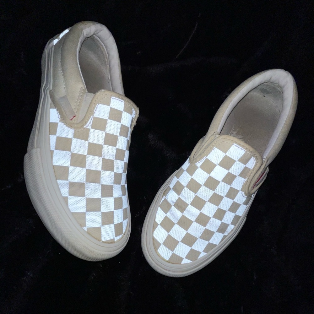 vans reflective white/white checkered comfy cush slip ons - 3.5y